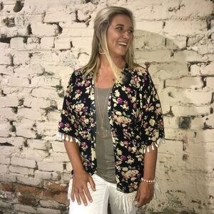 Meet your Posher, KK